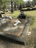 image of grave number 389877